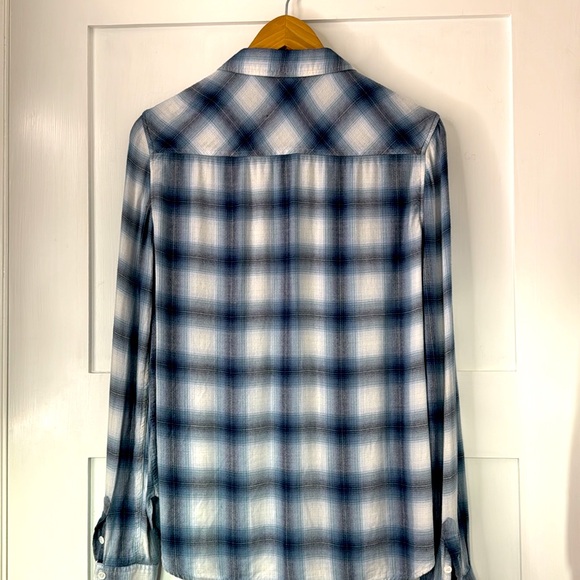 Paige button down top - Picture 5 of 6